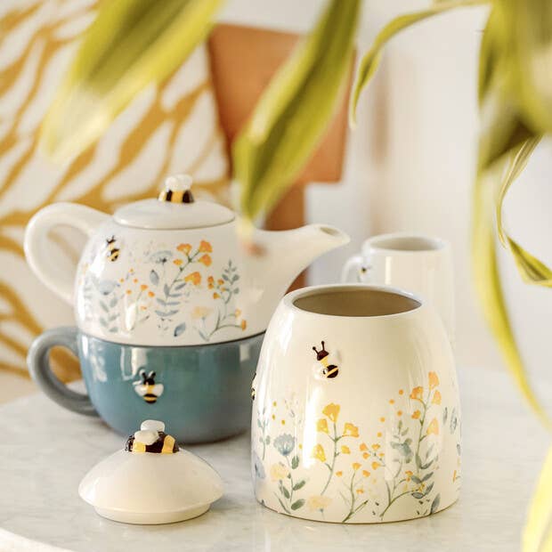 Floral Ceramic Teapot and Mug Set: Cornflower Blue