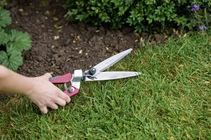 Kent and Stowe Single Handed Grass Shears