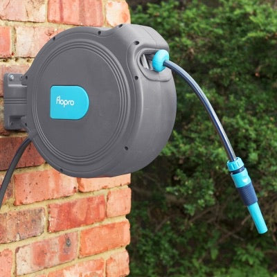 FloPro Auto-Retract Hose Reel